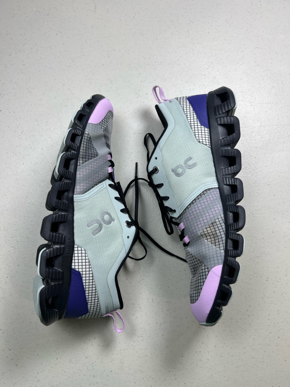 ON RUNNING ON CLOUD X SHIFT RUNNING SHOES - WOMEN'S SIZE 10 - Picture 3 of 13